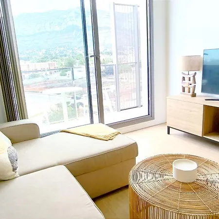 Atico Marina Real Iii By Costa *